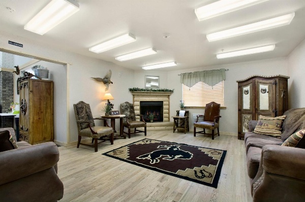 Super 8 by Wyndham Powell image 7