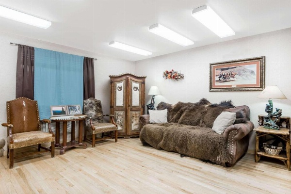 Super 8 by Wyndham Powell image 8